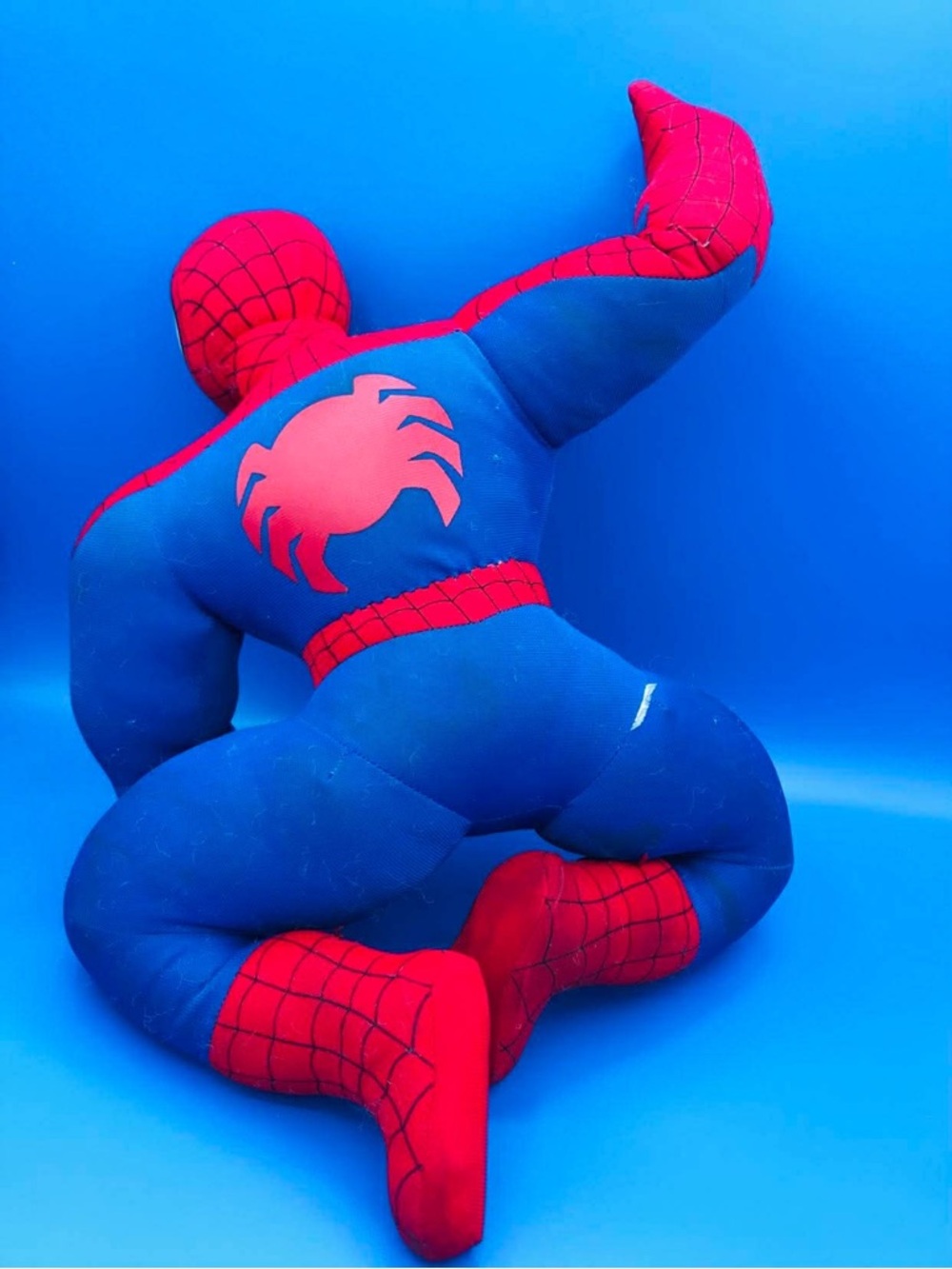Official Marvel Spider-Man 16" Crouching Plush - Kellytoy Stuffed Figure - Picture 3 of 7